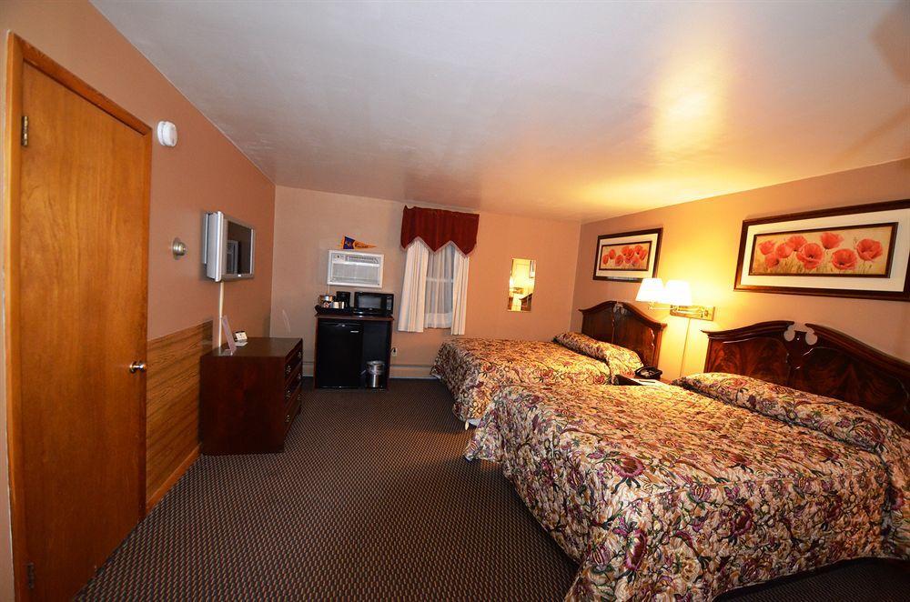 Williamstown Motel Bagian luar foto