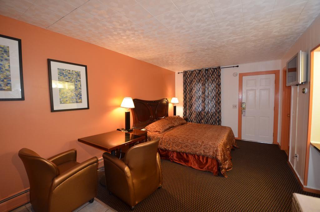 Williamstown Motel Bagian luar foto