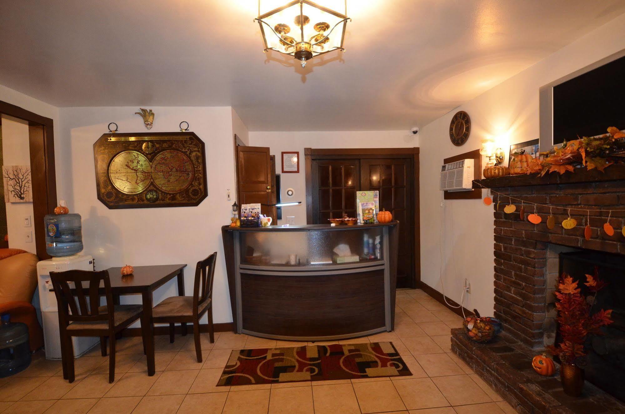 Williamstown Motel Bagian luar foto
