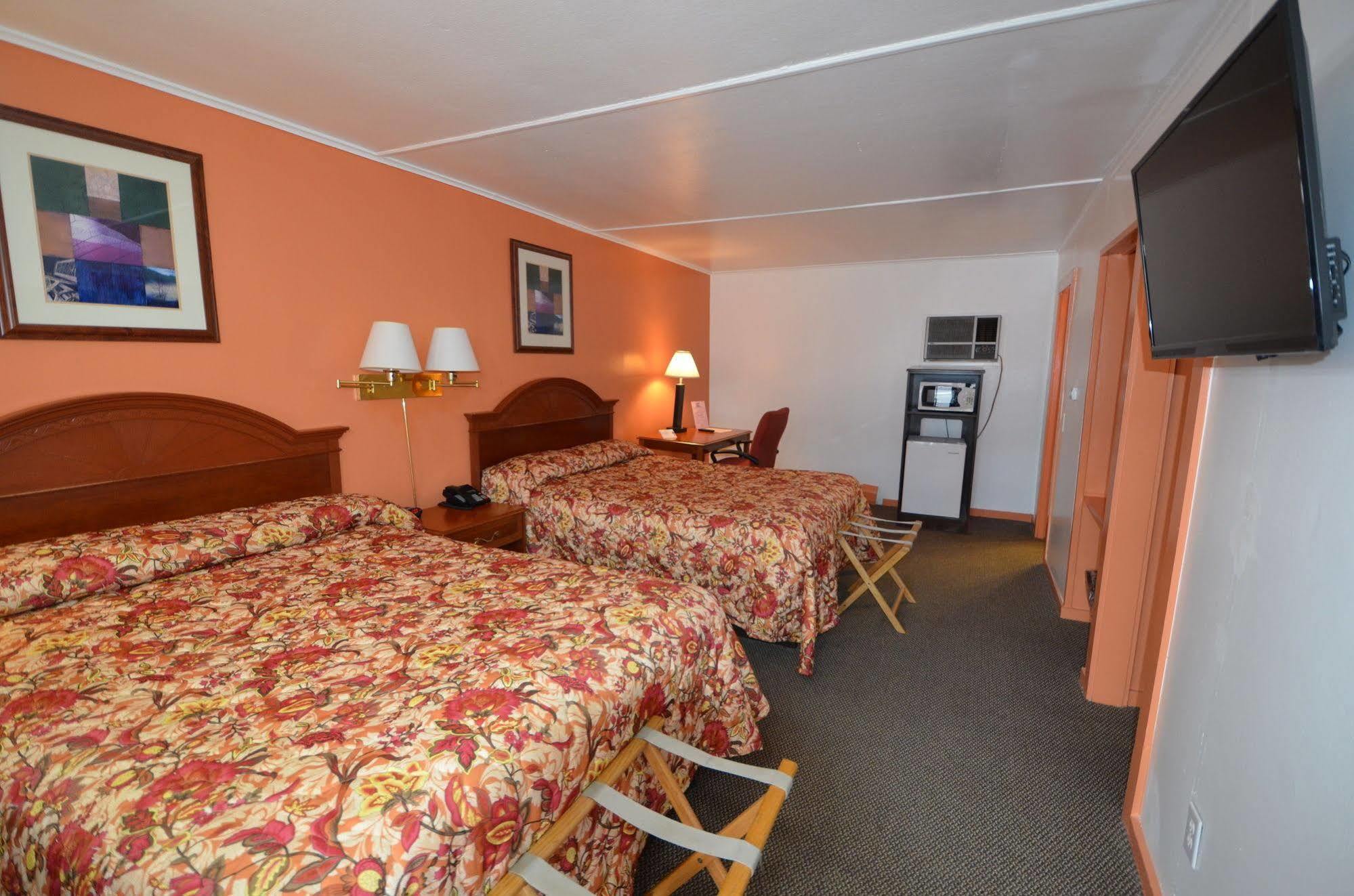 Williamstown Motel Bagian luar foto